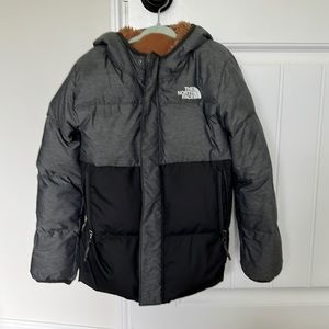 Boys The North Face coat